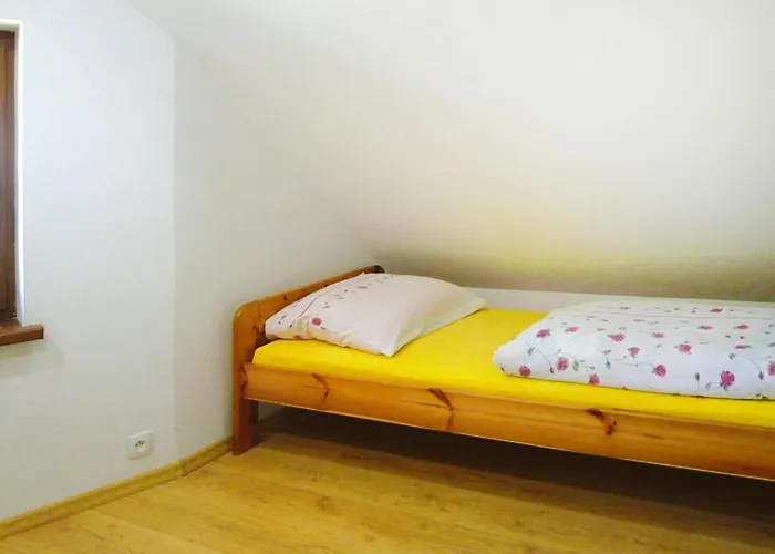 With Fireplace, View شقة