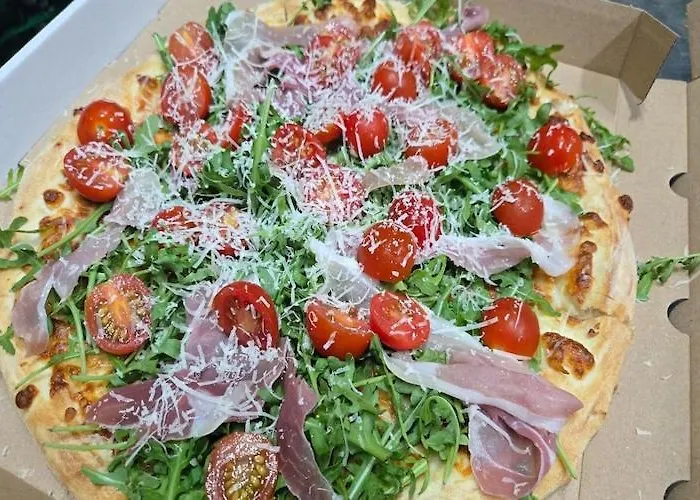 With Fireplace, View شقة